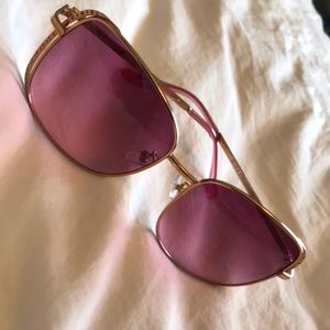 NWOT Rose-gold sunglasses